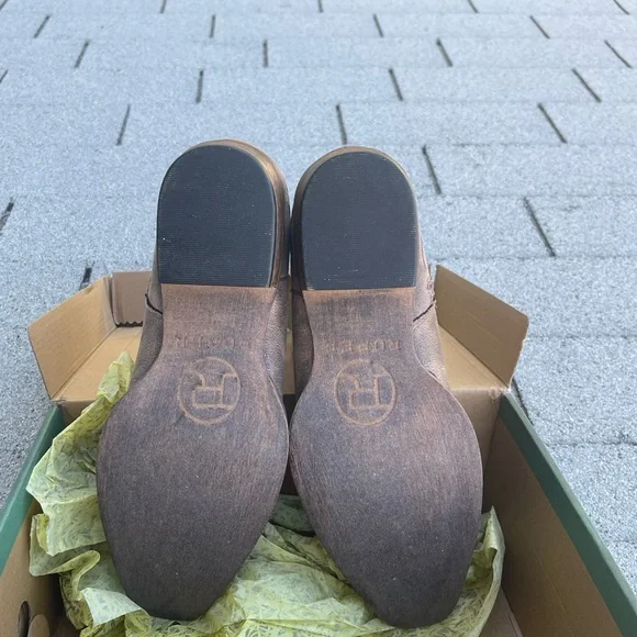 Brand new so cute and so comfortable roper booties!!! 🫶🏻🫶🏻❤️❤️ - Picture 3 of 9